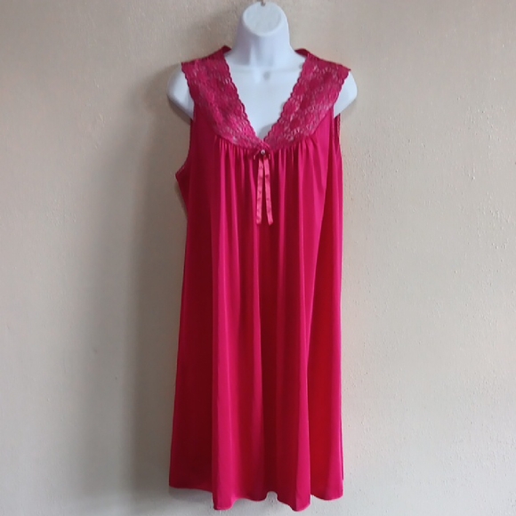 Vanity Fair Fuchsia Lace Trim Chemise Nightgown Slip Dress, Pink, Vintage - Picture 2 of 8